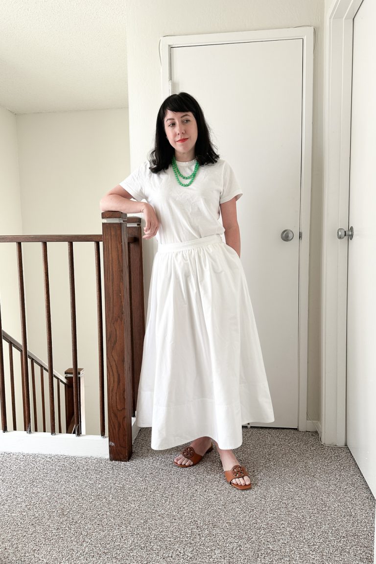 A Few White Maxi Skirt Outfit Ideas