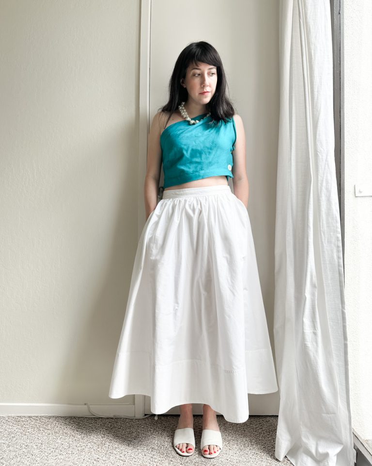 Ways to Wear a White Maxi Skirt